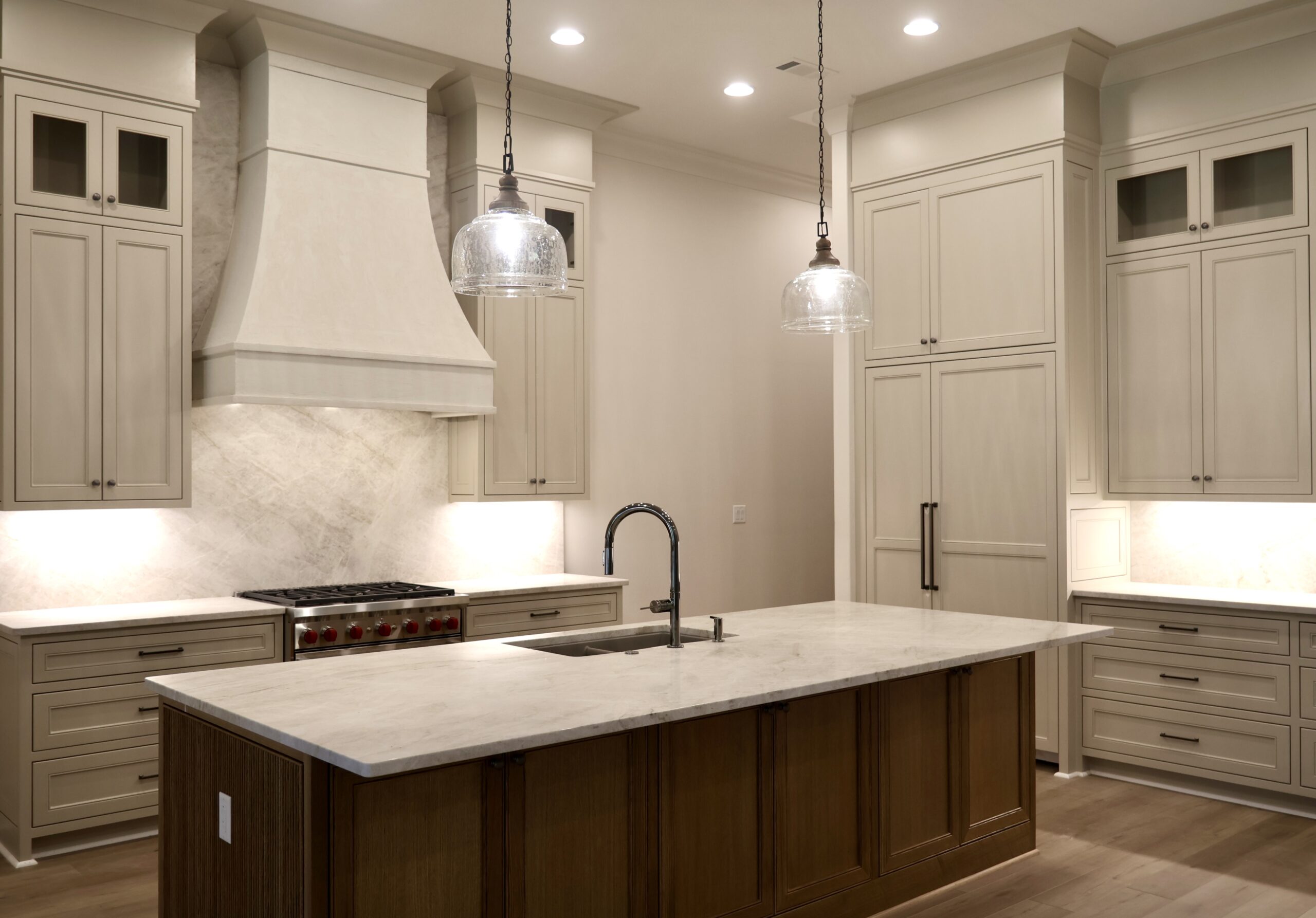 Why Buying Luxury Quartzite in 2026 Is a Smart Investment